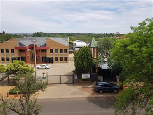 170 m² Commercial space in Nieuw Muckleneuk