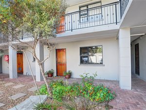 3 Bed Townhouse in Durbanville Central
