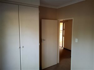 2 Bed Townhouse in Pierre van Ryneveld