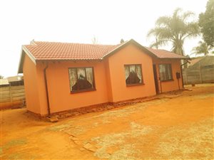 3 Bed House in Hesteapark