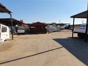 800 m² Industrial space in Wonderboom