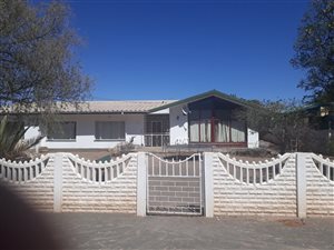 4 Bed House in Hospital Hill