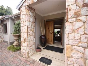 3 Bed House in Featherbrooke Estate
