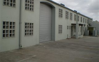 137 m² Industrial space in Blue Downs