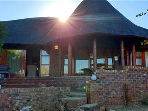 4 Bed House in Mabalingwe Nature Reserve
