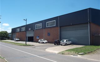 8000 m² Industrial space in Springfield Park
