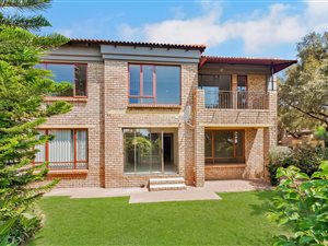 3 Bed Townhouse in Pinehaven