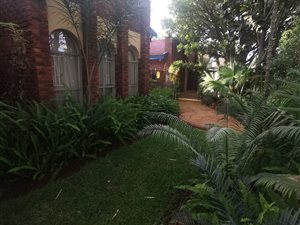4 Bed House in Karen Park