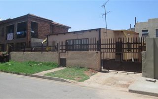 3 Bedroom House in Actonville