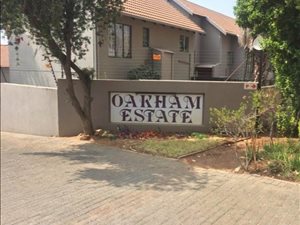 2 Bed Apartment in Radiokop