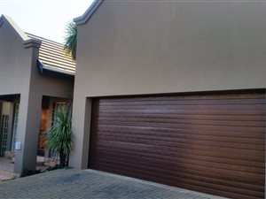 3 Bed House in Hennopspark