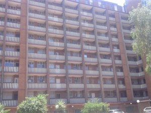 2 Bed Apartment in Weavind Park
