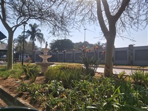 714 m² Land available in Theresa Park