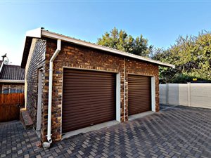2 Bed Townhouse in Montana Park