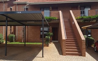 2 Bedroom Cluster in Ruimsig