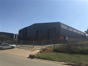 1181 m² Industrial space in Cosmo City