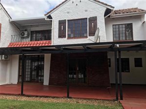 4 Bedroom Townhouse in Clifton Park