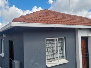 3 Bed House in Clayville