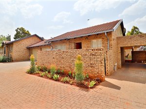 2 Bed Townhouse in La Montagne