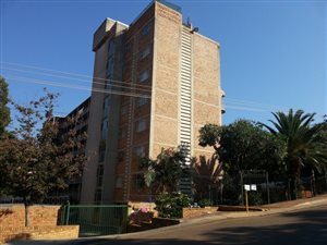 2 Bed Apartment in Wonderboom South