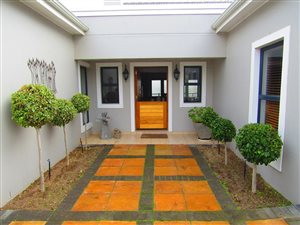 2 Bed House in Zevenwacht Country Estate