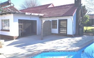 1 Bedroom Garden Cottage in Parkmore