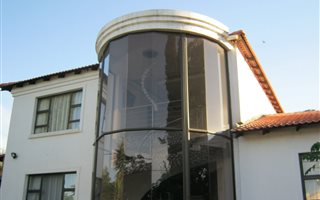 6 Bedroom House in Kibler Park