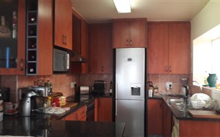 3 Bedroom Duplex in Morganridge