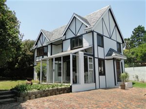 4 Bed House in Sunninghill