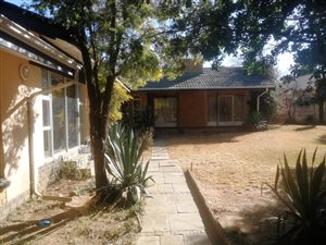 3 Bed House in Hutten Heights