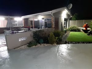 4 Bed House in Lodeyko
