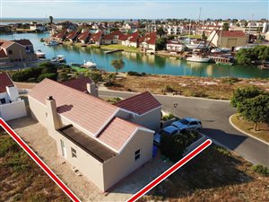 3 Bedroom House in Port Owen
