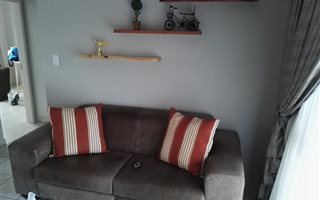 2 Bedroom Apartment in Parkrand