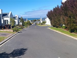 3 Bed House in Moreleta Park