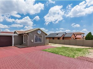 3 Bed House in Kagiso