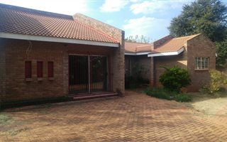 3 Bedroom House in Hartbeesfontein