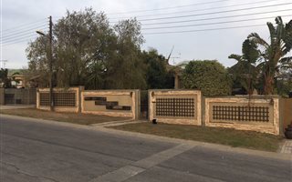 3 Bedroom House in Bothasrus