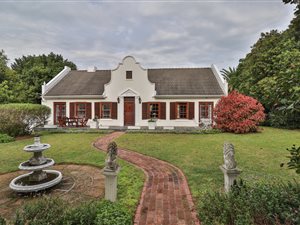 3 Bed House in Tokai
