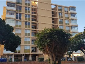2 Bed Apartment in Richmond Hill