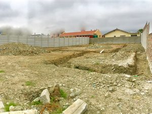 383 m² Land available in Southfork