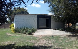 Commercial space in Glen Austin