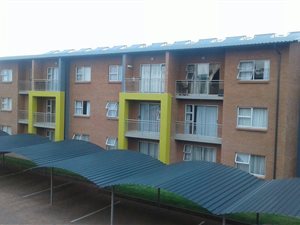 2 Bedroom Apartment in Montana Park