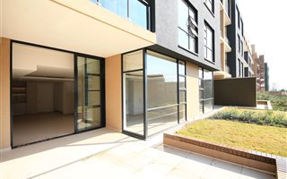 2 Bedroom Apartment in Houghton Estate