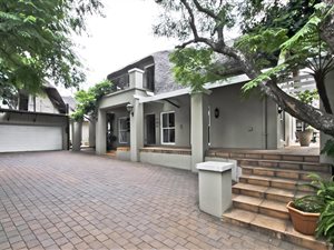 4 Bed House in Dunkeld