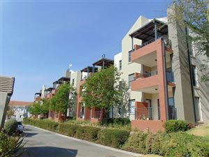 2 Bed Apartment in Bryanston