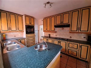 3 Bed House in Churchill Estate