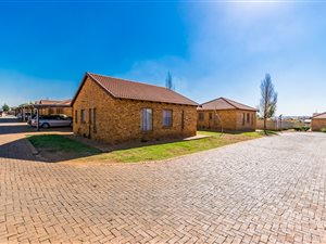 3 Bed House in Protea Glen