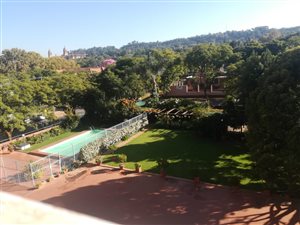 3 Bed Apartment in Arcadia