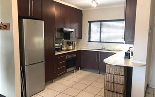 2 Bedroom Townhouse in Paulshof