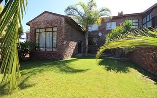 3 Bedroom Townhouse in Wavecrest